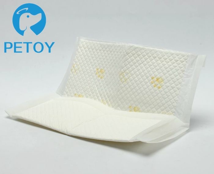 6 Layers Pet Toilet Training Pads Moisture Absorption Customized Color